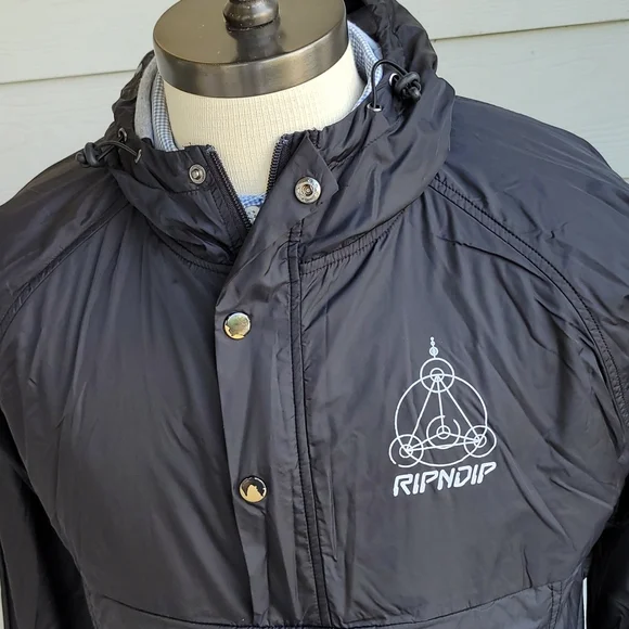 RIPNDIP‎ Black Silver Nylon Hood Mens Sz L Half Zip Pullover Windbreaker Jacket - Picture 2 of 11